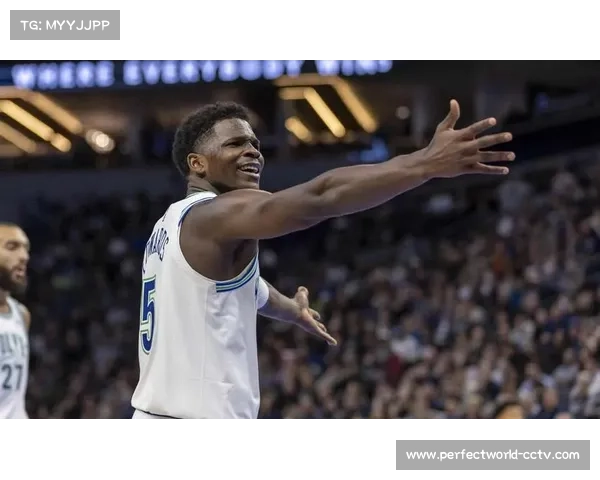 科比·怀特成森林狼交易目标，爱德华兹搭档需求迫切