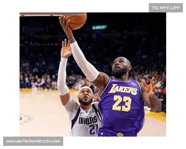 湖人124-104击败独行侠，詹姆斯28+10+12创历史最年长三双纪录